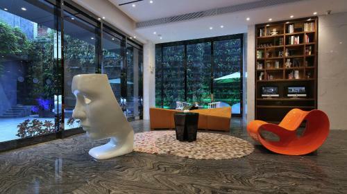 Paco Business Hotel Dongfeng Road