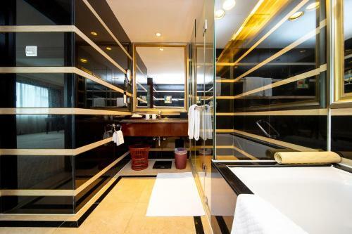 Grand International Hotel