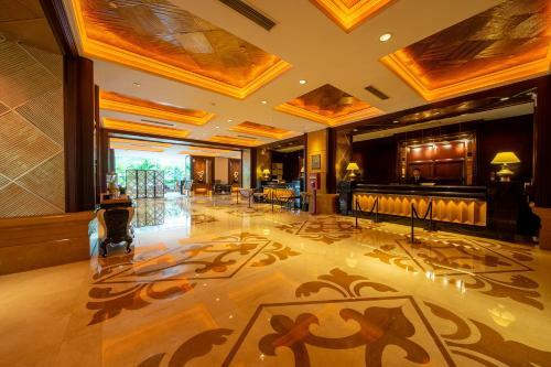 Grand International Hotel