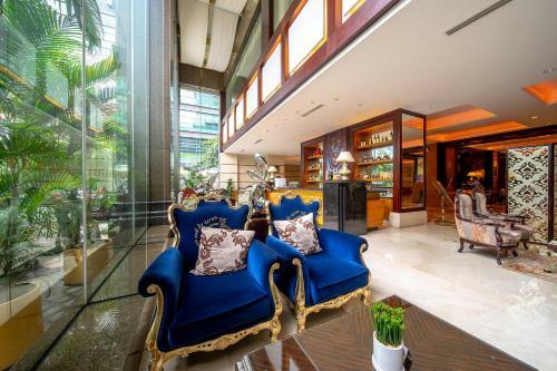 Grand International Hotel