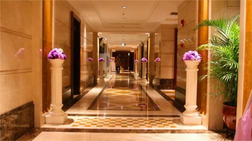Grand International Hotel