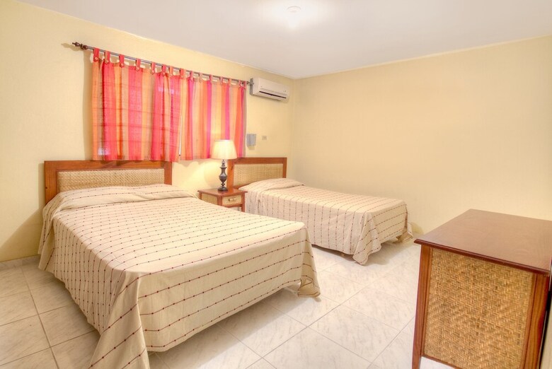 Apart-hotel Plaza Colonial