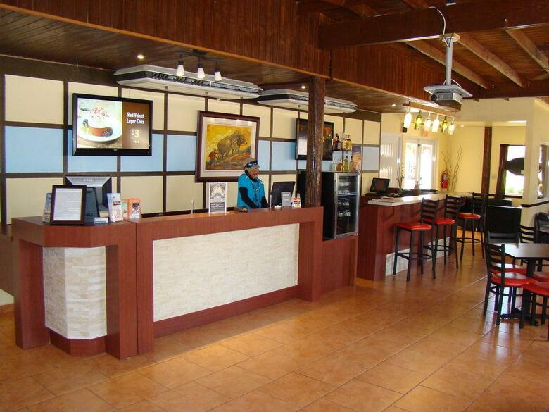 Hotel Parador Combate Beach