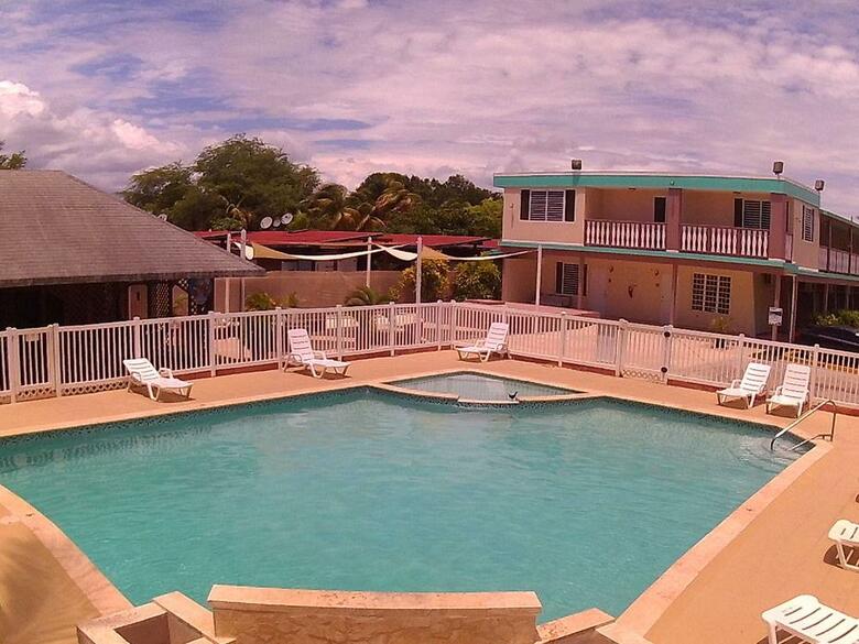 Hotel Parador Combate Beach