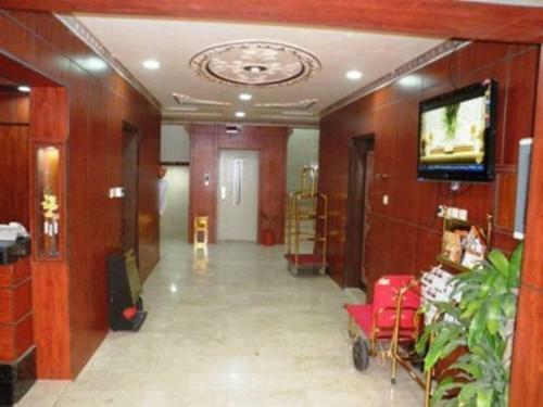 Al Farhan Hotel Suites (al Salam)