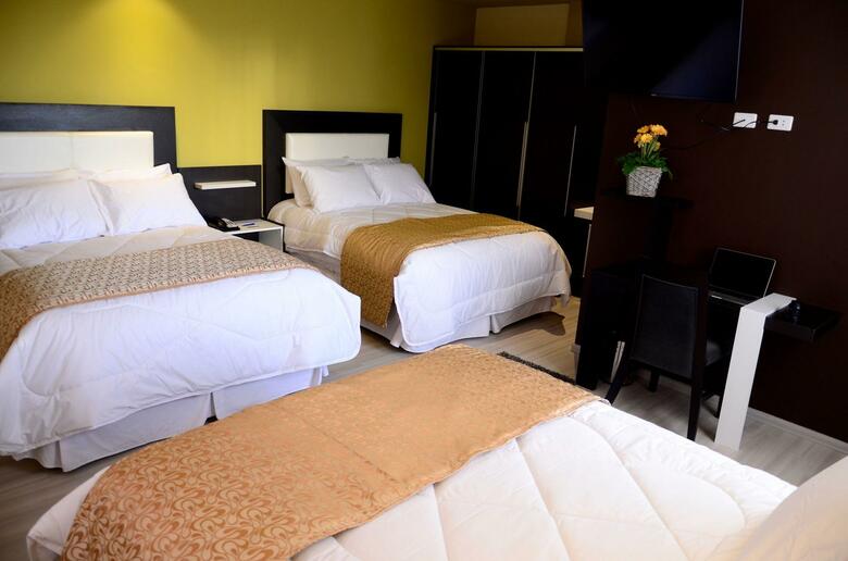 Hotel Camino Plaza