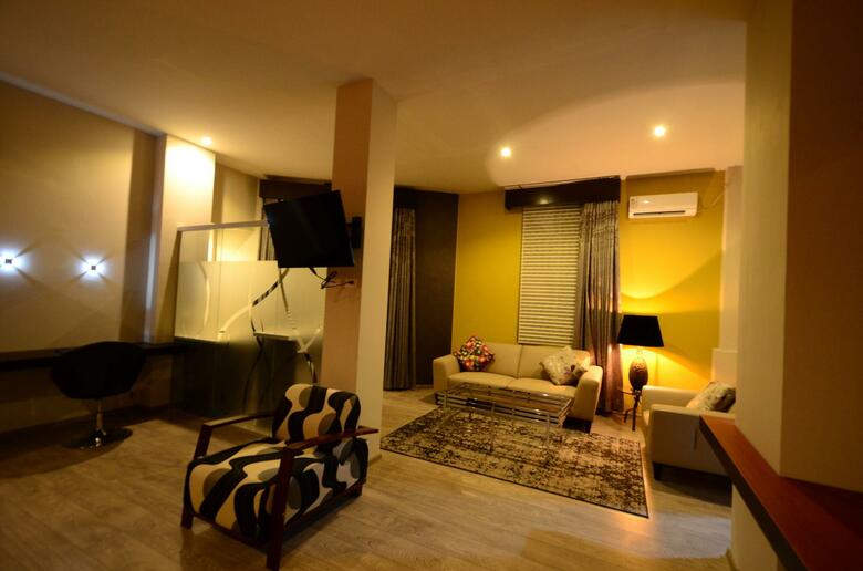 Hotel Camino Plaza