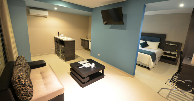 Hotel Camino Plaza
