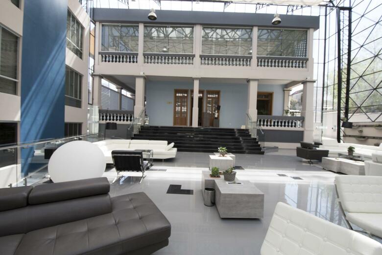 Hotel Camino Plaza
