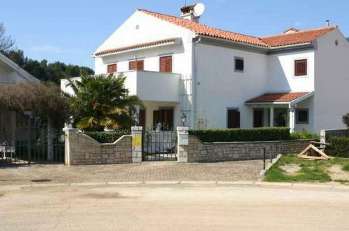 Hostal Apartments Darrer