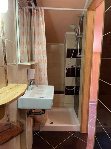 Hostal Rooms Valentino