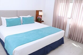 Hotel Ch Le Petit Suites