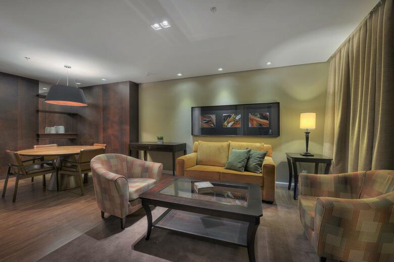 Hotel Deville Prime Porto Alegre
