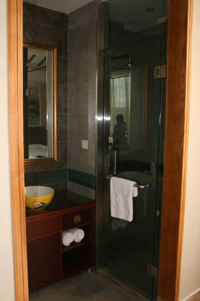 I Hotel
