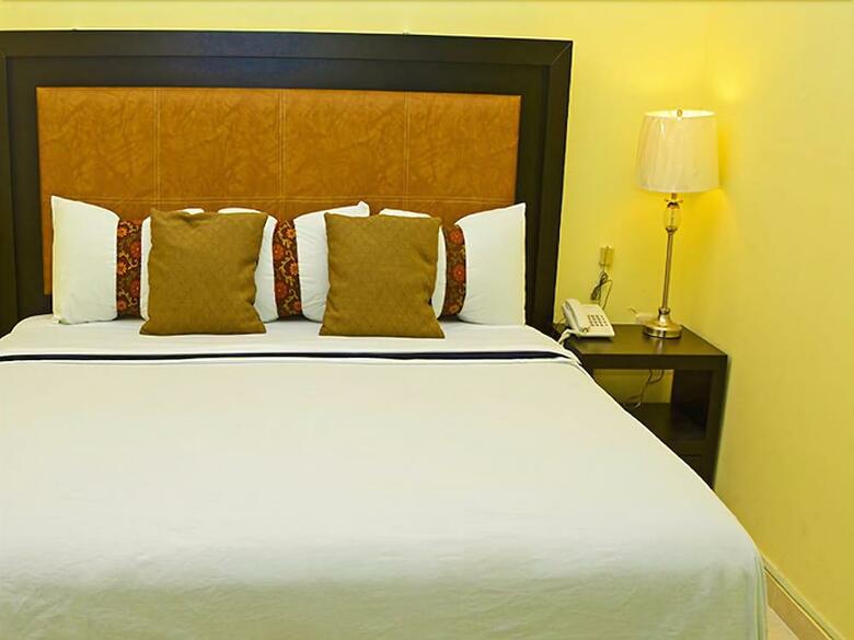 Hotel Esmeralda's