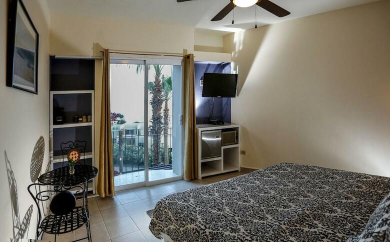 Hotel Mariamar Suites