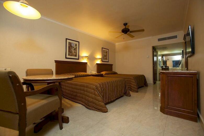 Hotel San Angel
