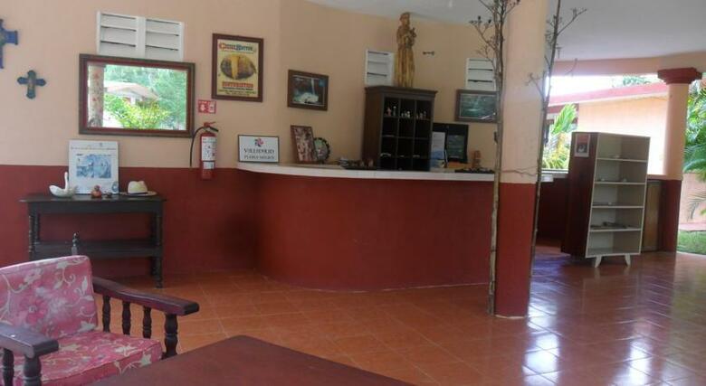 Hotel Cenotes Y Caba�as Suytun