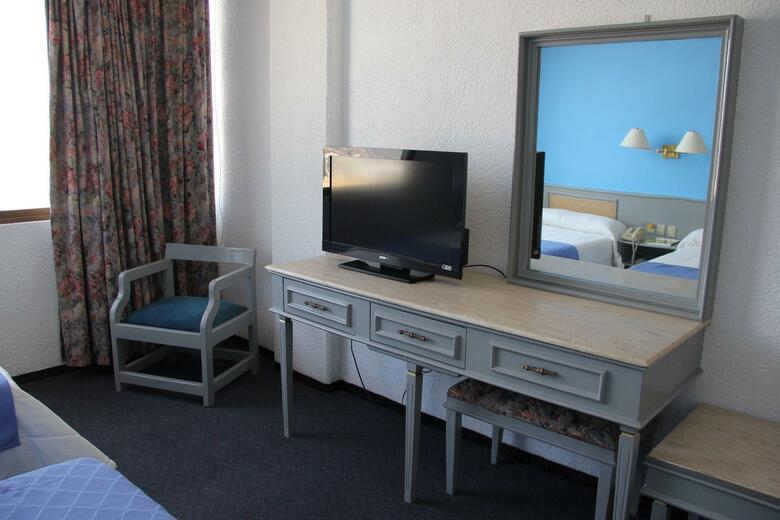 Hotel Parador Del R�o