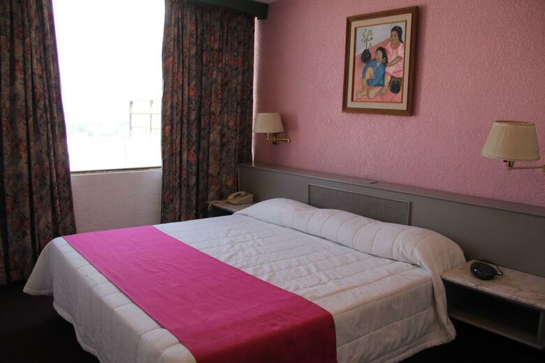 Hotel Parador Del R�o