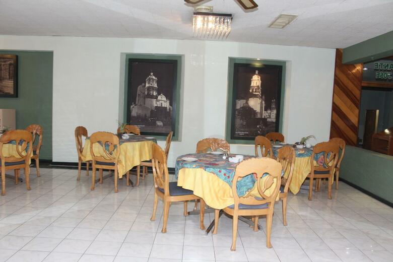 Hotel Parador Del R�o