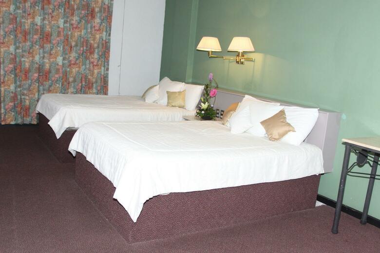 Hotel Parador Del R�o