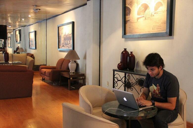 Hotel Parador Del R�o