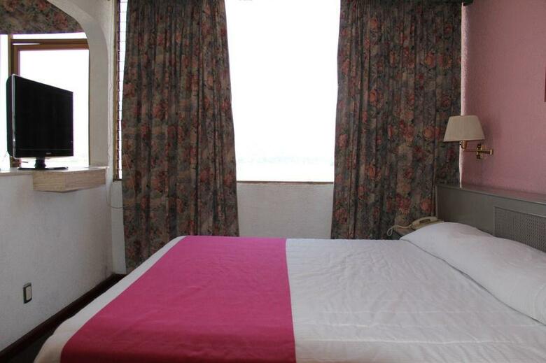 Hotel Parador Del R�o