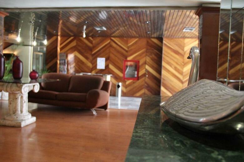 Hotel Parador Del R�o