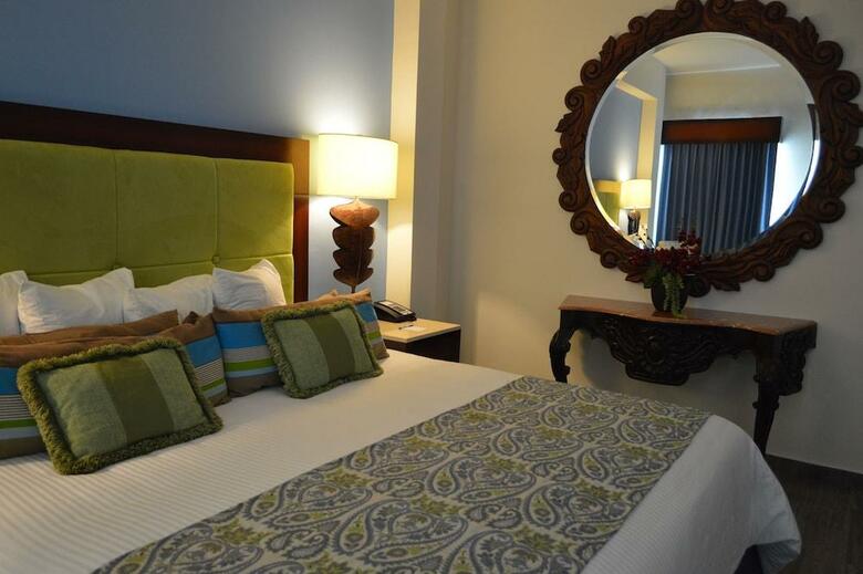 Hotel Hblue Business Class