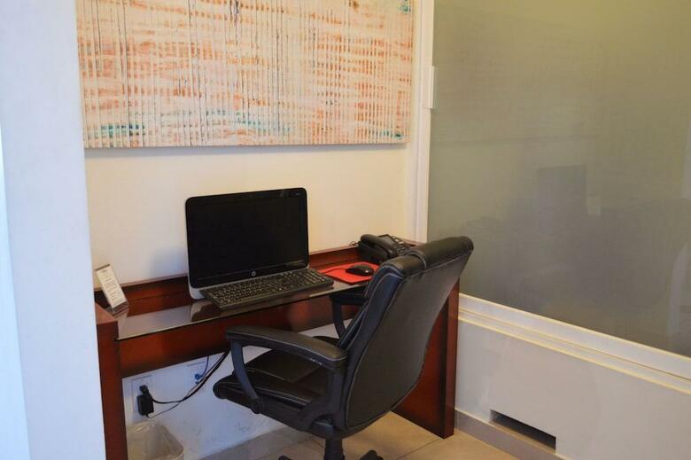 Hotel Hblue Business Class