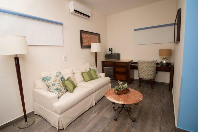 Hotel Hblue Business Class