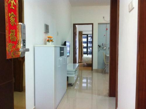 Shengang Apartment Dongmen Branch