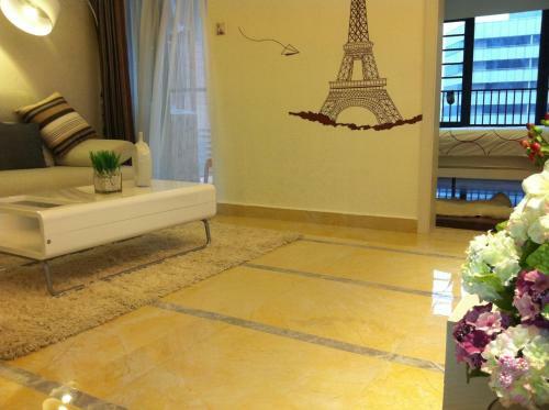 Shengang Apartment Dongmen Branch