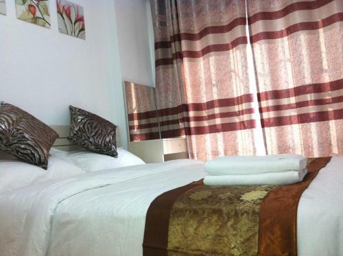 Shengang Apartment Dongmen Branch