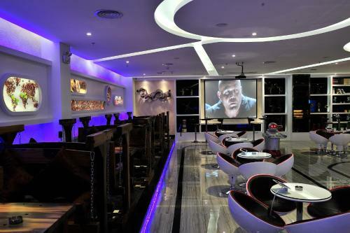 Pengheng Space Capsules Hotel
