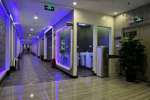 Pengheng Space Capsules Hotel