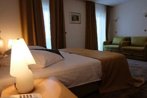 Hotel Flores