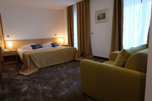 Hotel Flores