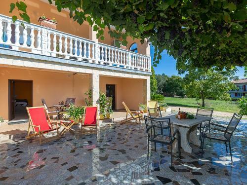 Apartments Villa Alice
