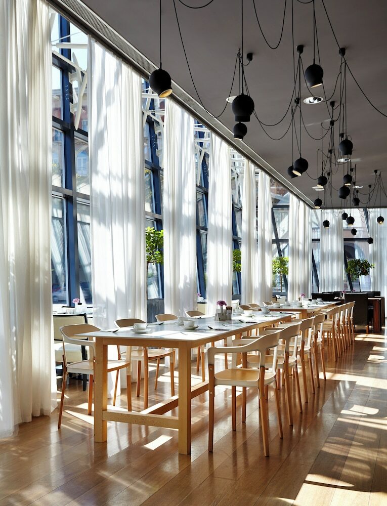 Hotel Holiday Inn Tbilisi