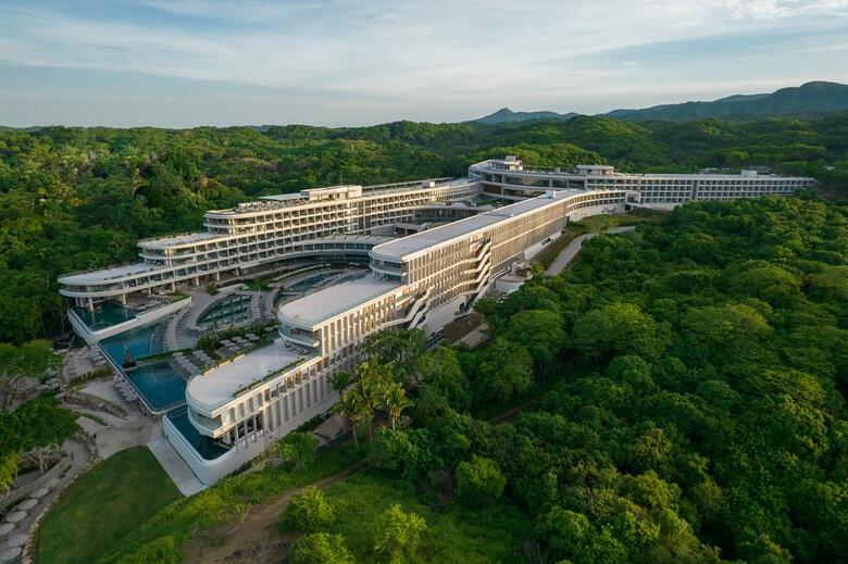Hotel Secrets Bahia Mita Surf & Spa