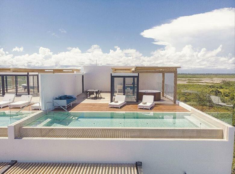 Hotel The Fives Oceanfront