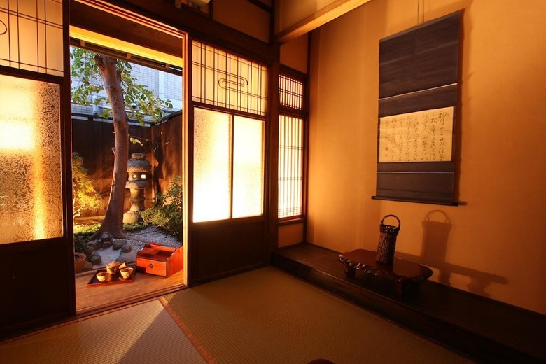 Naokonoza Bettei Fuyacho