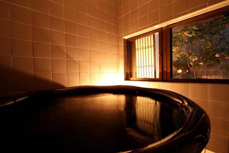 Naokonoza Bettei Fuyacho