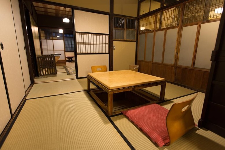 Itsutsuji-an