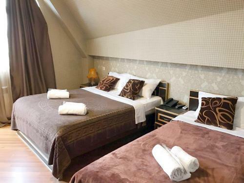 Big Begi Hotel