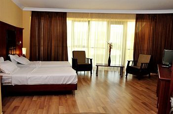 Hotel Golden Palace
