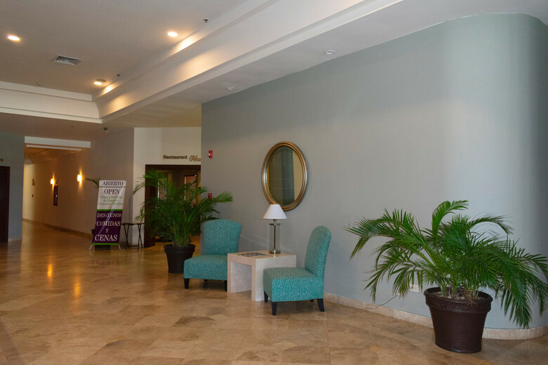 Hotel Aeropuerto Los Cabos