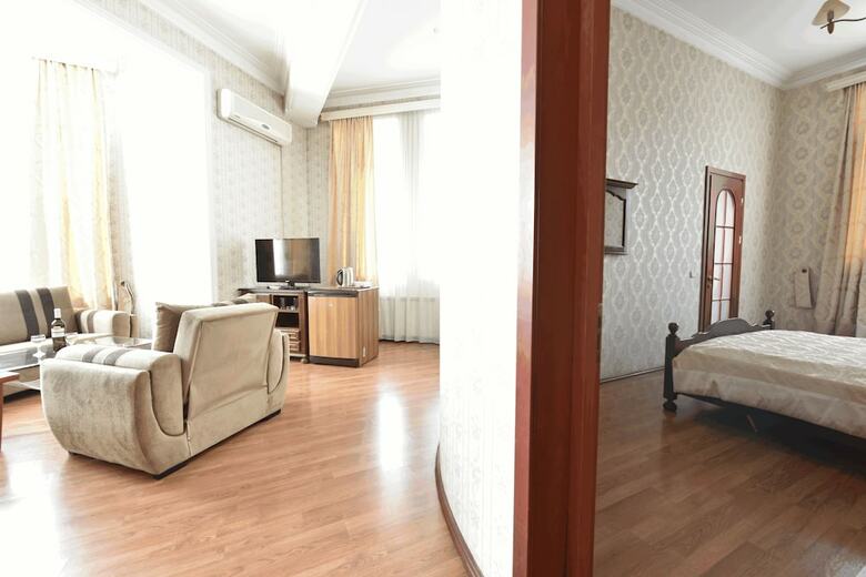 Irmeni Hotel